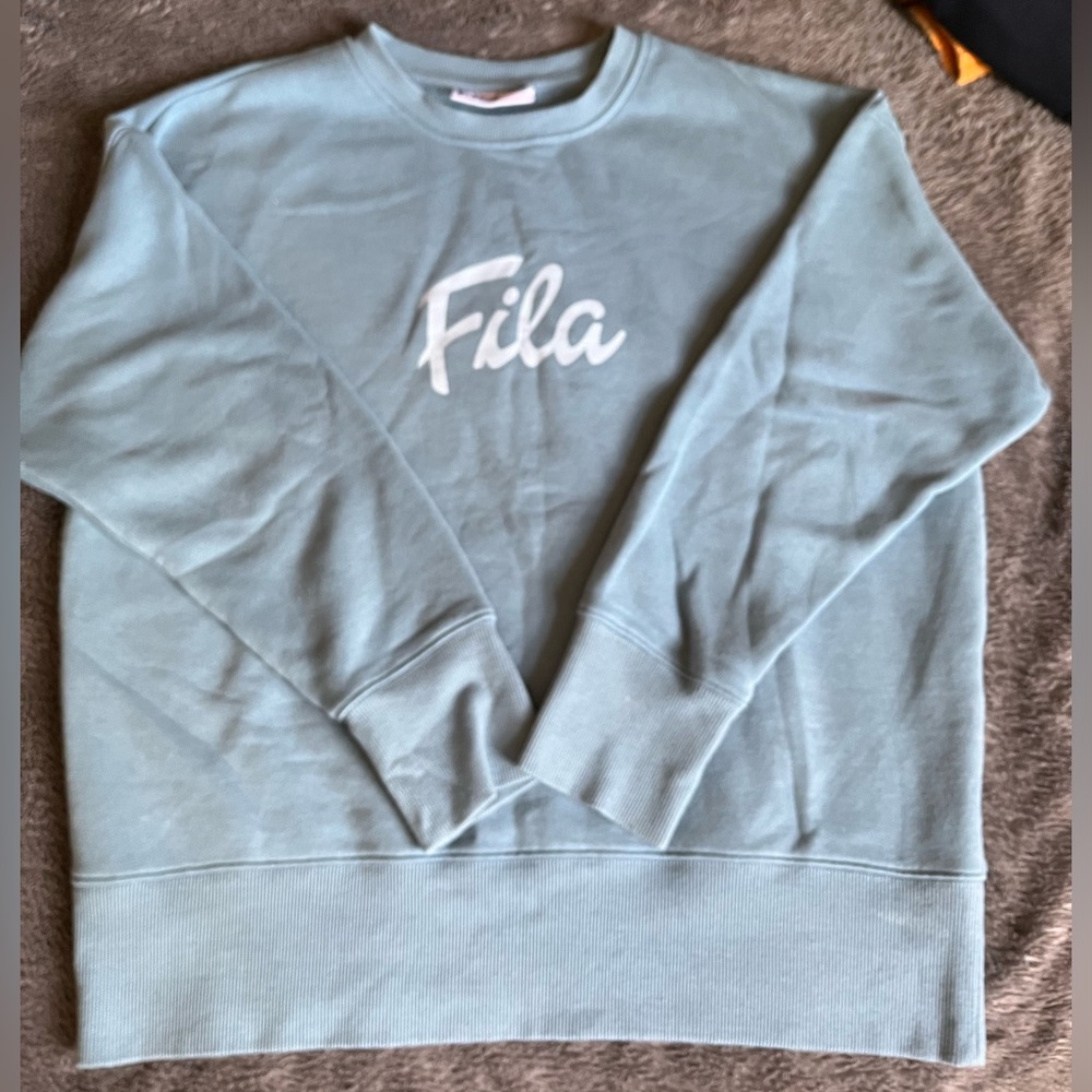 Fila sweatshirt/ long sleeve, medium, light blue